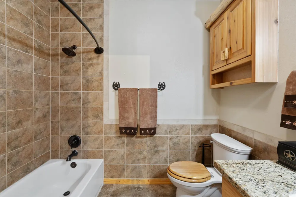 15606 Kristen Lane Willis, TX 77378