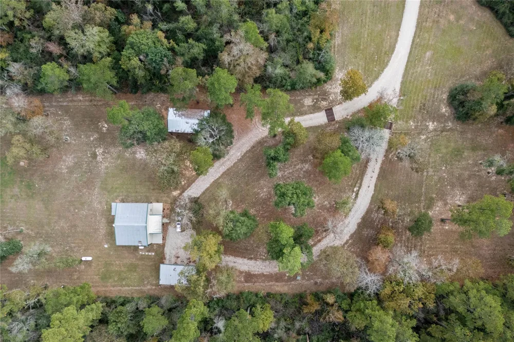 15606 Kristen Lane Willis, TX 77378