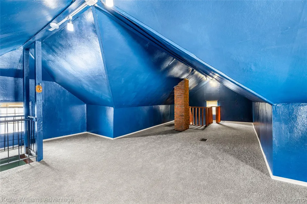 1449 Wayburn Street Grosse Pointe Park City, MI 48230