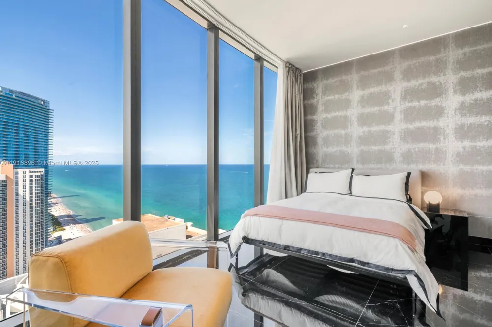 18555 Collins Ave #3505 Sunny Isles Beach, FL 33160