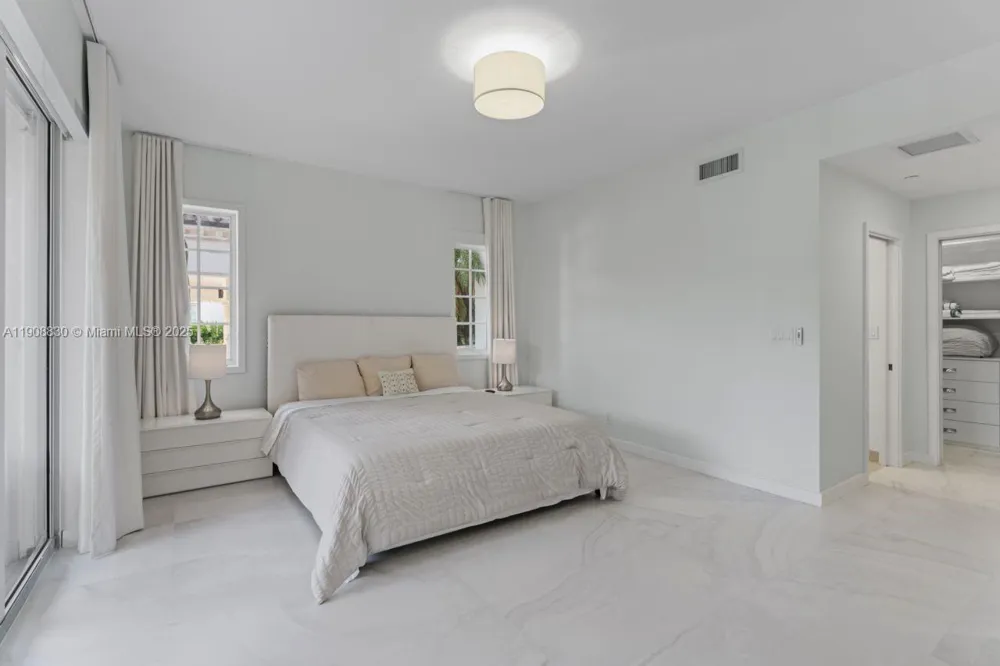 19217 Fisher Island Dr #19217 Miami Beach, FL 33109