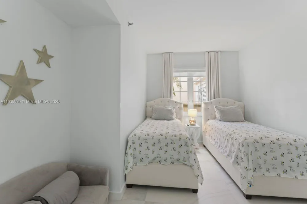 19217 Fisher Island Dr #19217 Miami Beach, FL 33109