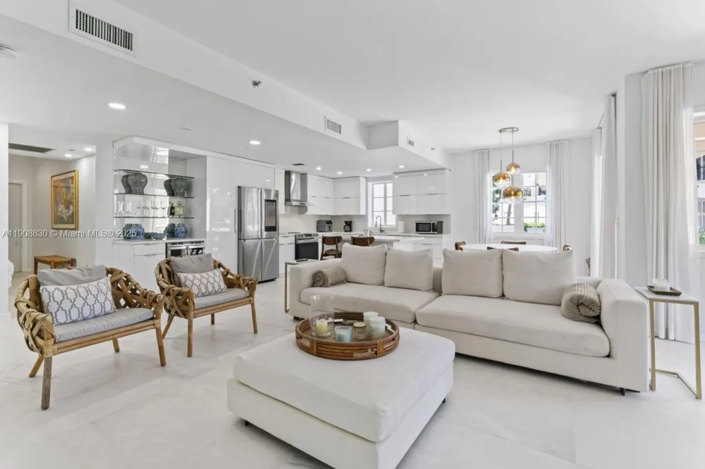 19217 Fisher Island Dr #19217 Miami Beach, FL 33109