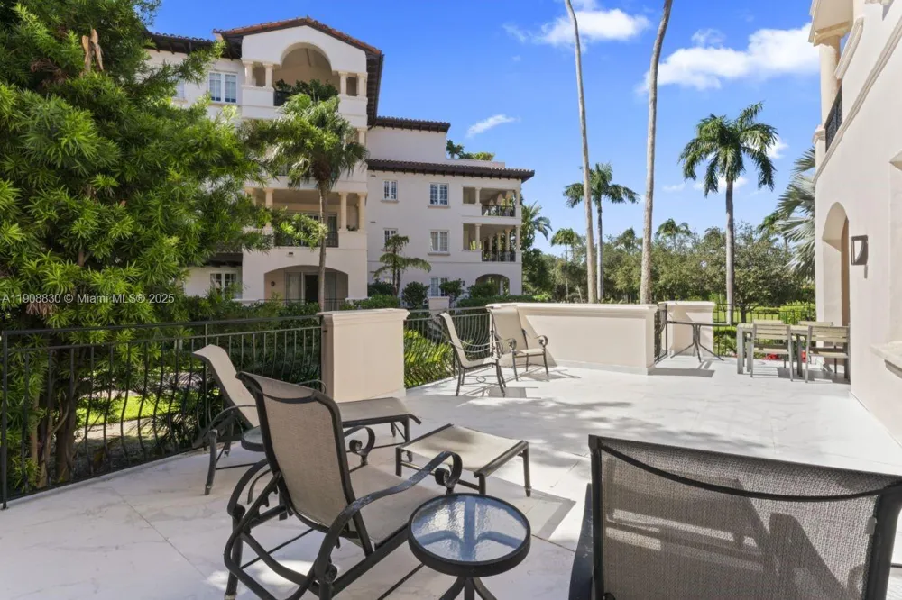 19217 Fisher Island Dr #19217 Miami Beach, FL 33109