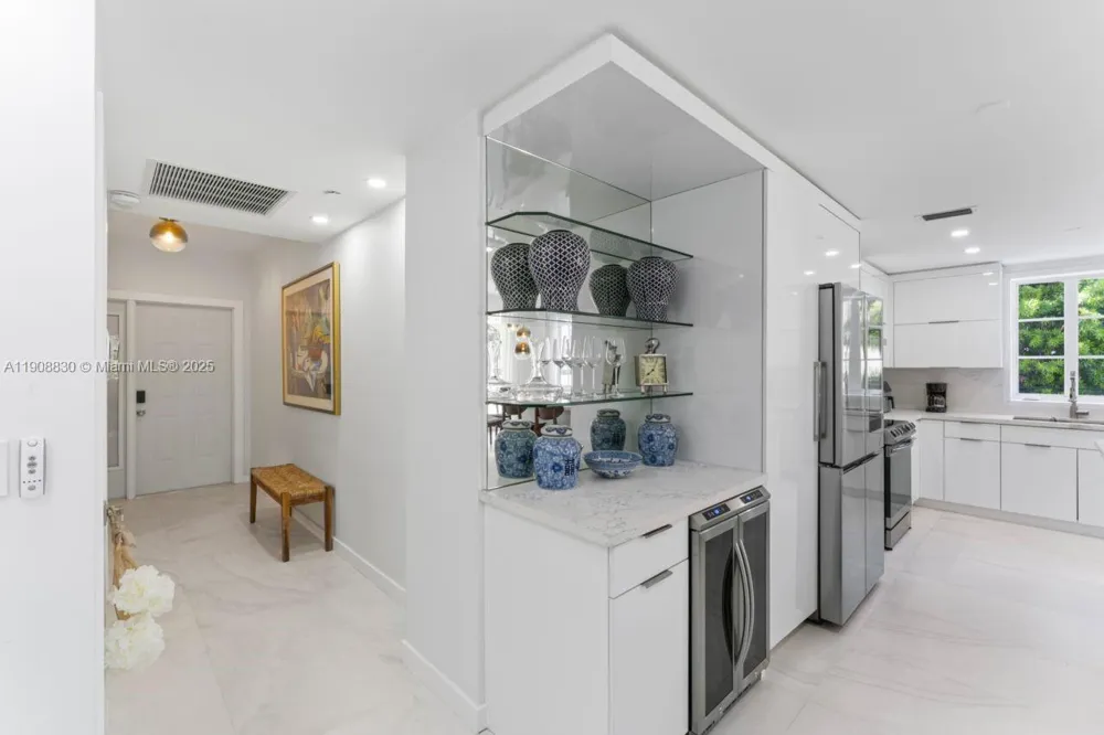 19217 Fisher Island Dr #19217 Miami Beach, FL 33109