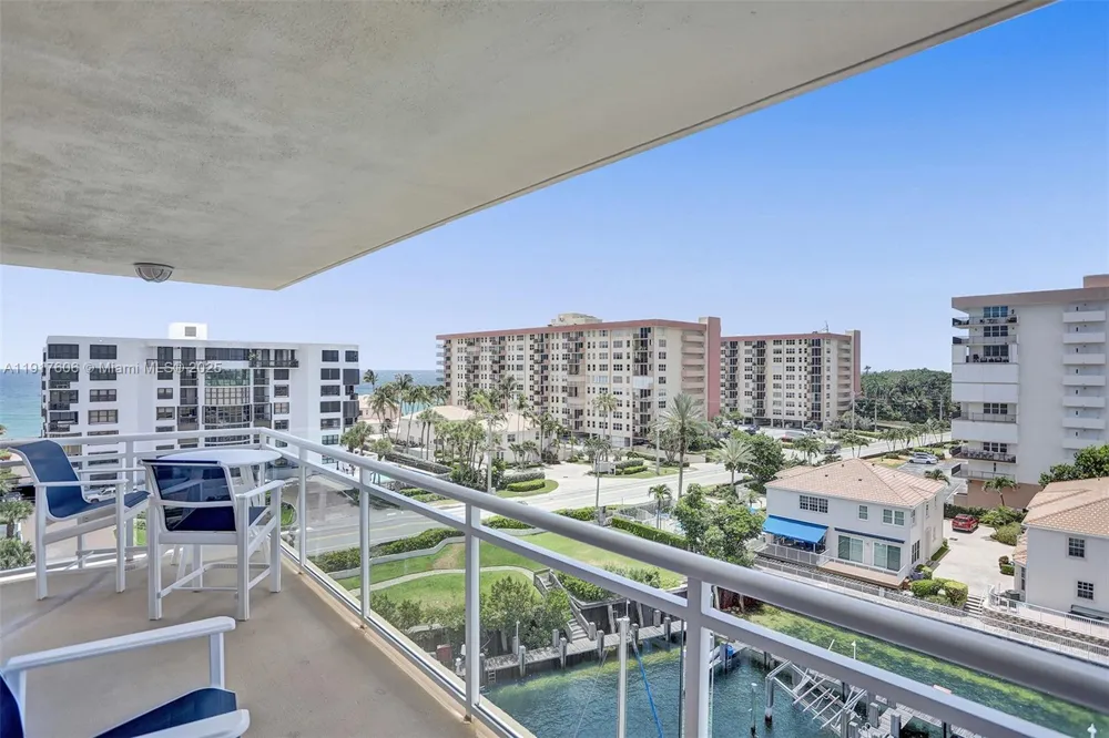 1160 Hillsboro Mile #701 Hillsboro Beach, FL 33062