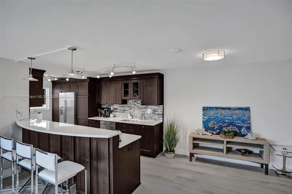 1160 Hillsboro Mile #701 Hillsboro Beach, FL 33062