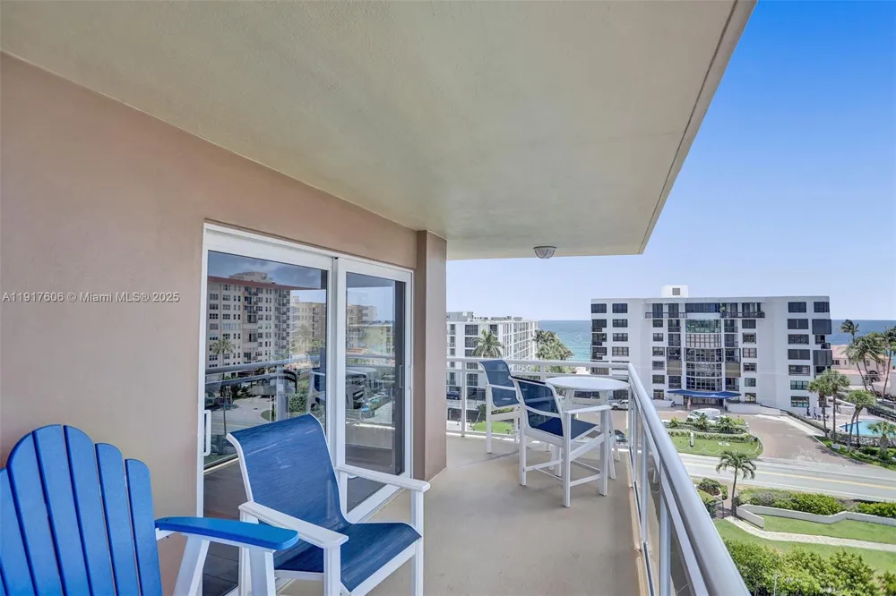 1160 Hillsboro Mile #701 Hillsboro Beach, FL 33062