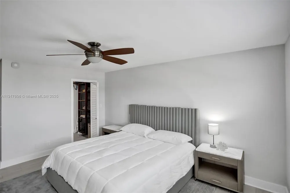 1160 Hillsboro Mile #701 Hillsboro Beach, FL 33062