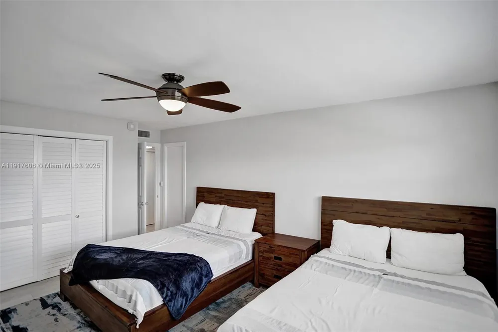 1160 Hillsboro Mile #701 Hillsboro Beach, FL 33062