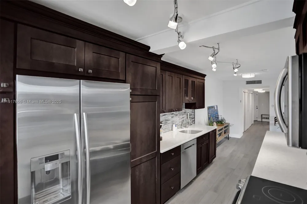 1160 Hillsboro Mile #701 Hillsboro Beach, FL 33062