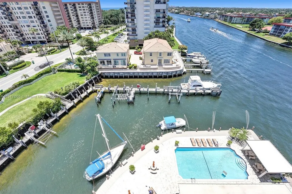 1160 Hillsboro Mile #701 Hillsboro Beach, FL 33062