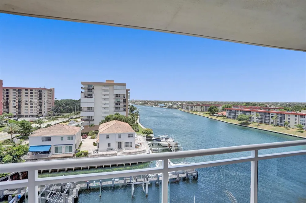 1160 Hillsboro Mile #701 Hillsboro Beach, FL 33062
