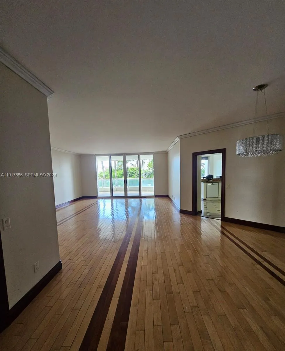 21050 Point Pl #501 Aventura, FL 33180