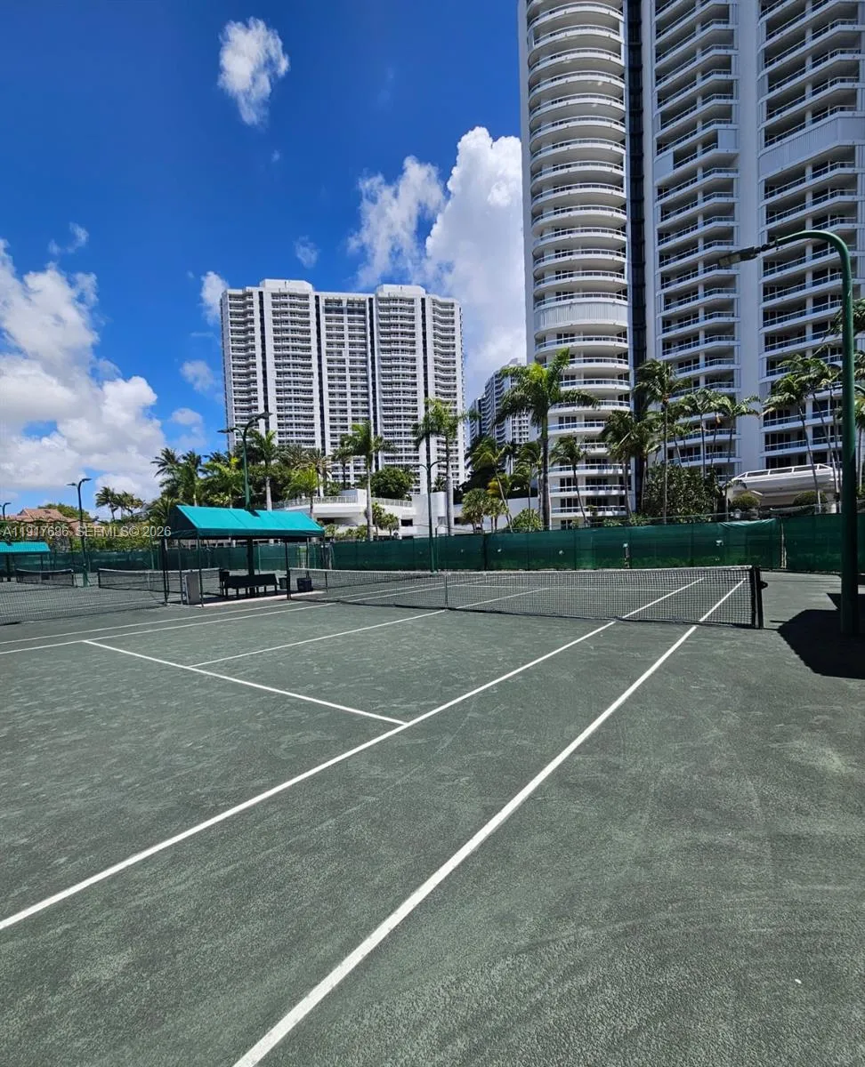 21050 Point Pl #501 Aventura, FL 33180