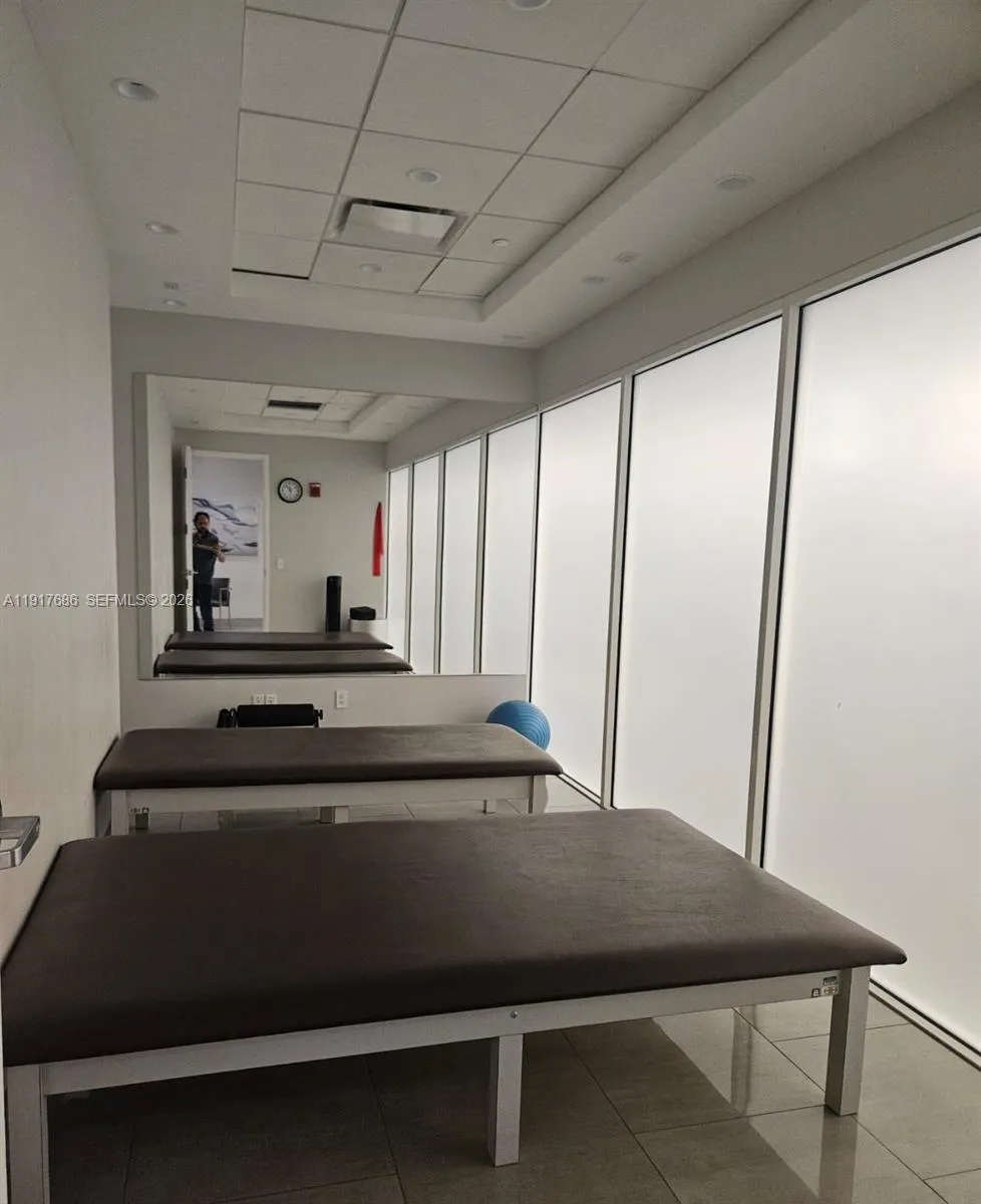 21050 Point Pl #501 Aventura, FL 33180