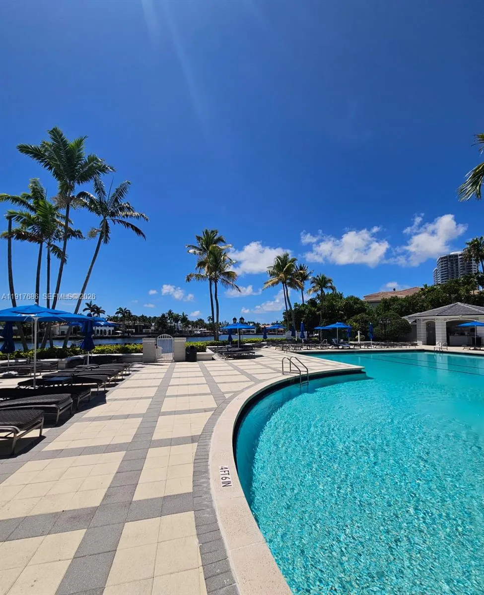 21050 Point Pl #501 Aventura, FL 33180