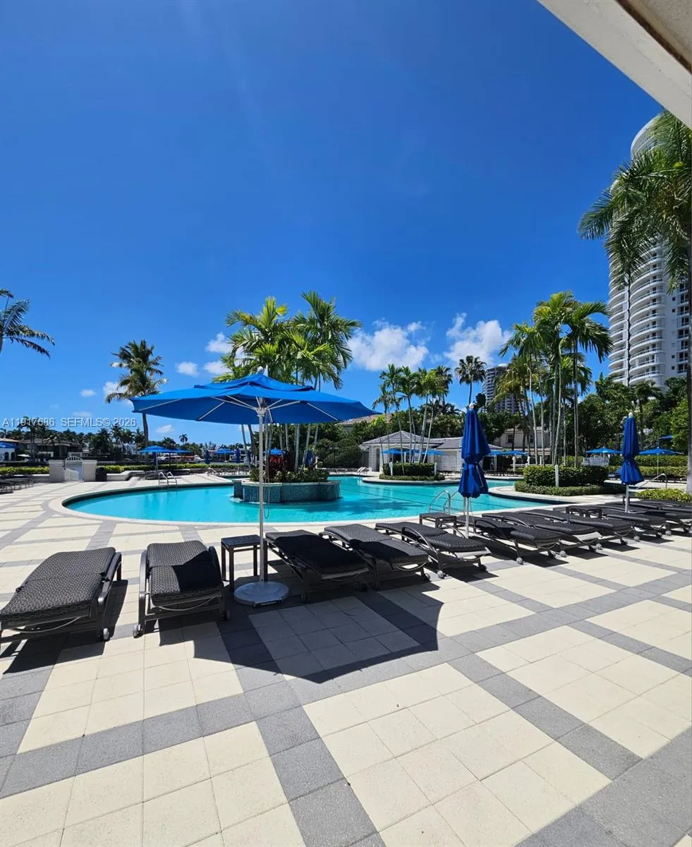 21050 Point Pl #501 Aventura, FL 33180