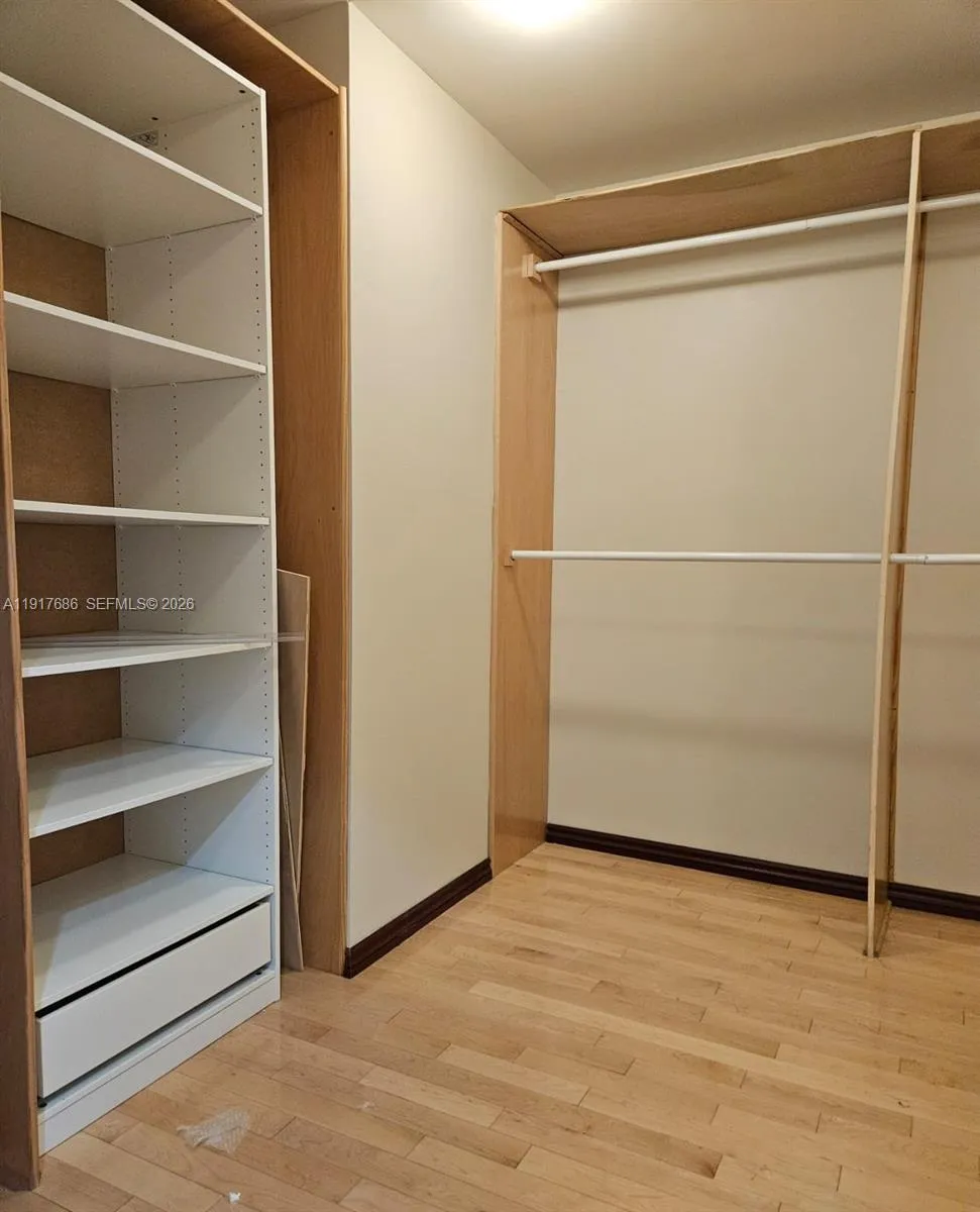 21050 Point Pl #501 Aventura, FL 33180