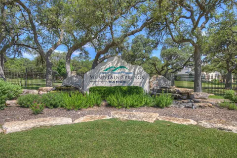 3527 Comal Springs