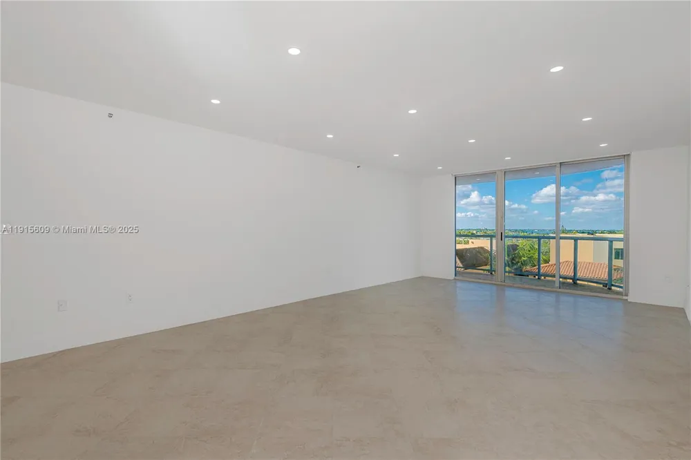 8855 Collins Ave #6E Surfside, FL 33154