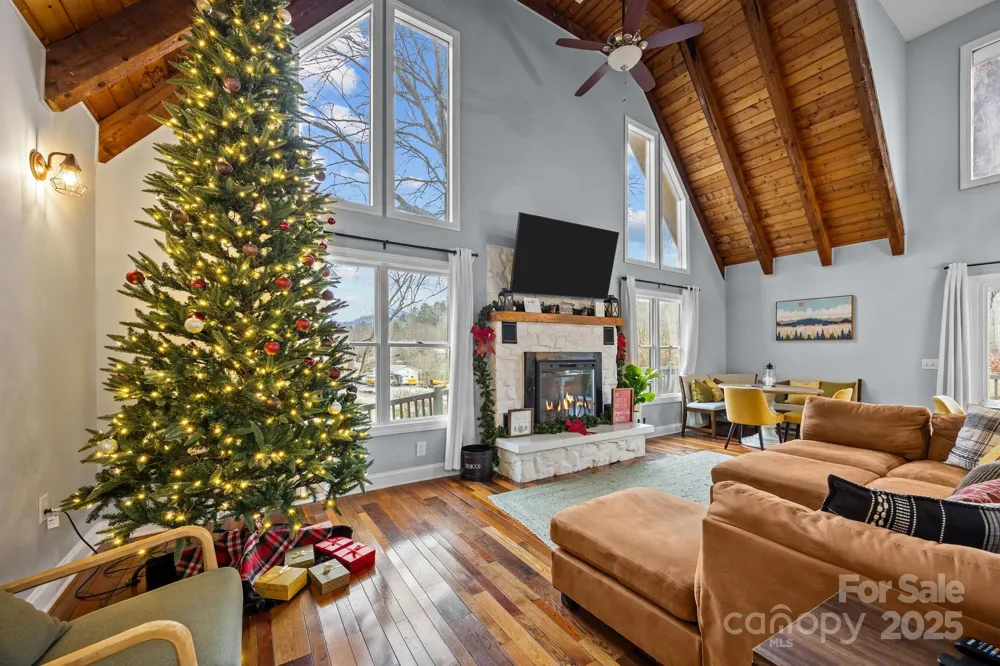 540 Toot Hollow Road Bryson City, NC 28713