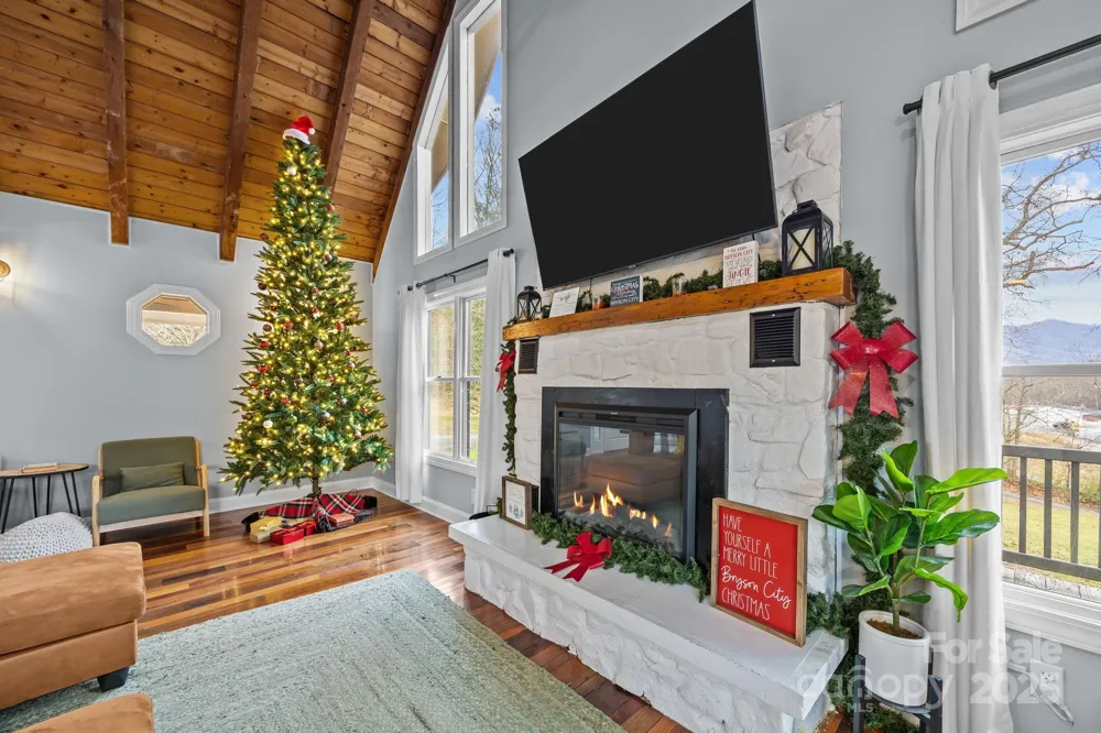540 Toot Hollow Road Bryson City, NC 28713