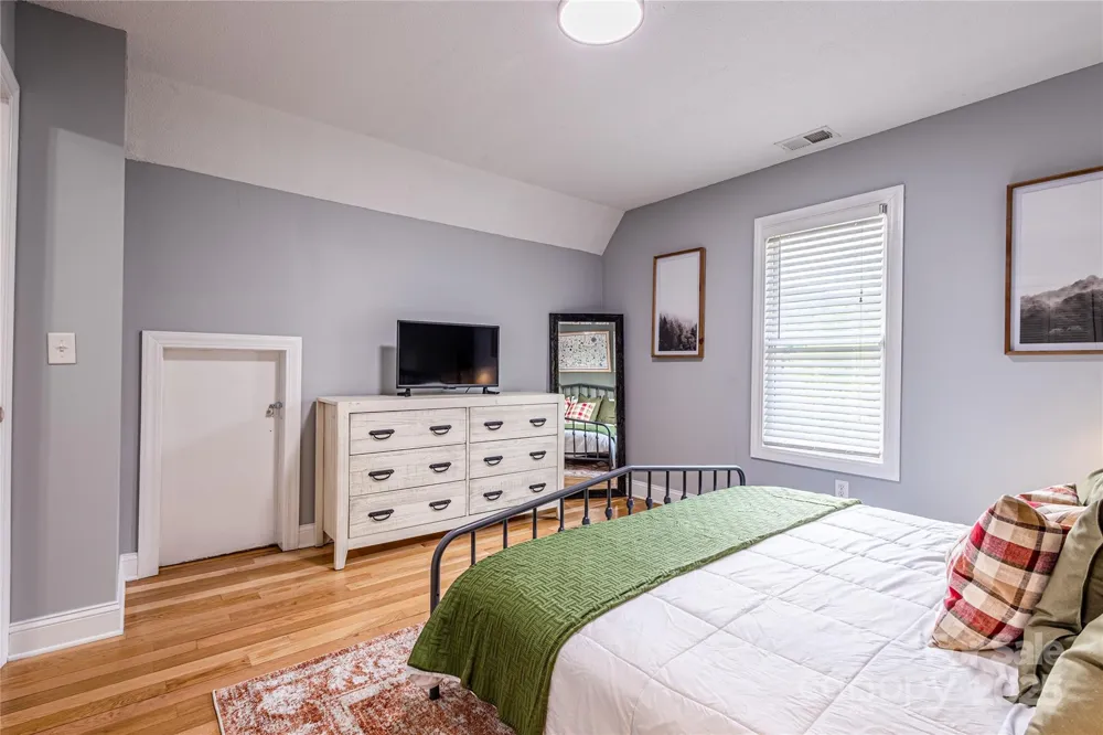 540 Toot Hollow Road Bryson City, NC 28713