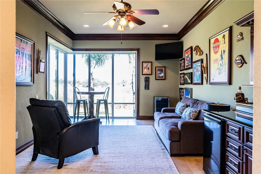 2918 CLUBHOUSE ROAD Lakeland, FL 33812