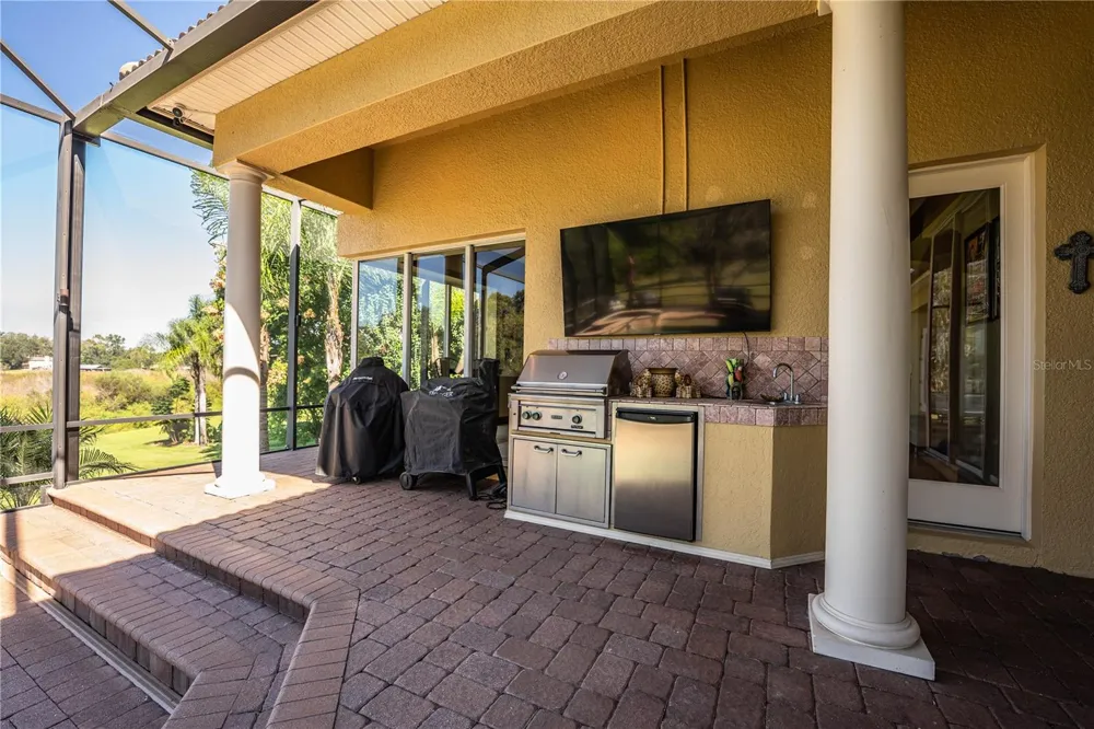 2918 CLUBHOUSE ROAD Lakeland, FL 33812