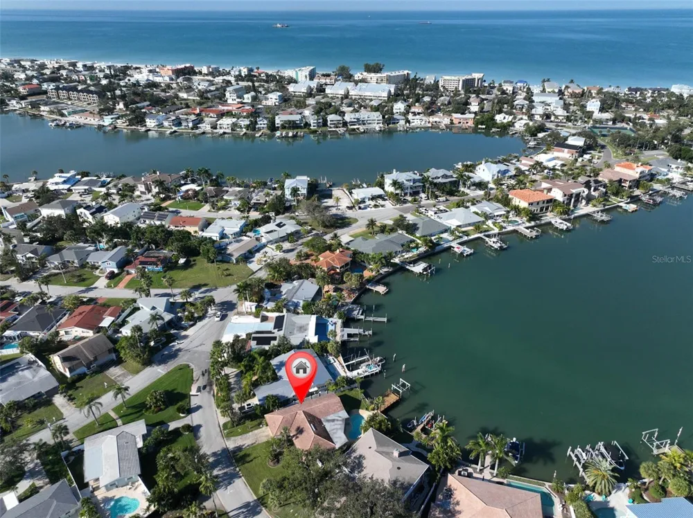 410 HARBOR DRIVE Indian Rocks Beach, FL 33785