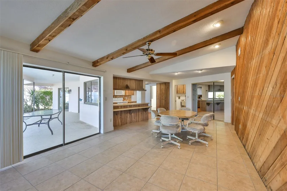 410 HARBOR DRIVE Indian Rocks Beach, FL 33785