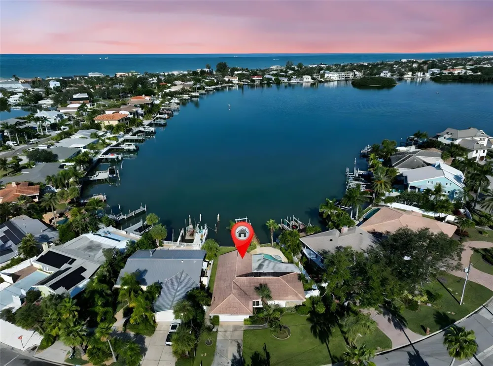 410 HARBOR DRIVE Indian Rocks Beach, FL 33785