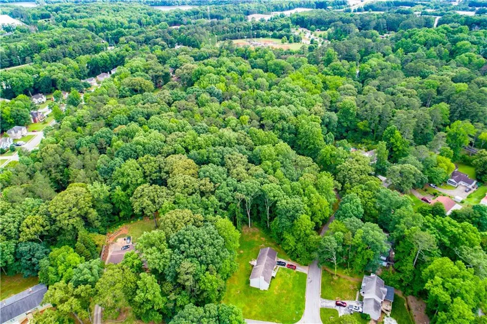 2790 Deerfield Drive Lithia Springs, GA 30122