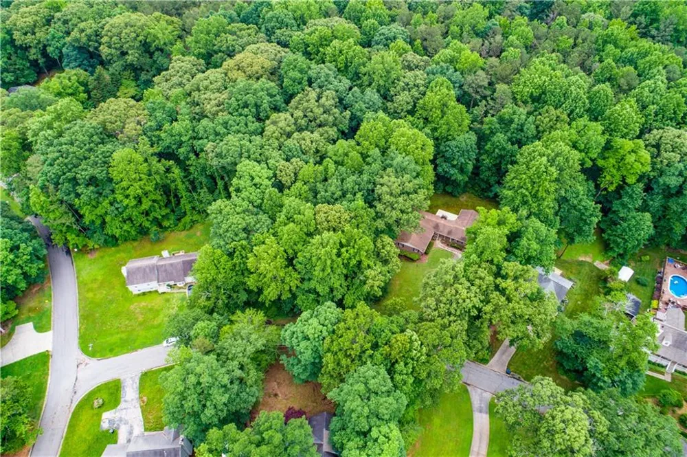 2790 Deerfield Drive Lithia Springs, GA 30122