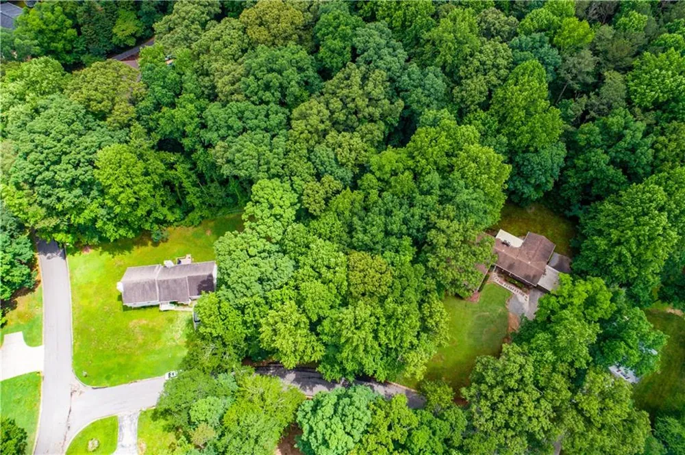 2790 Deerfield Drive Lithia Springs, GA 30122