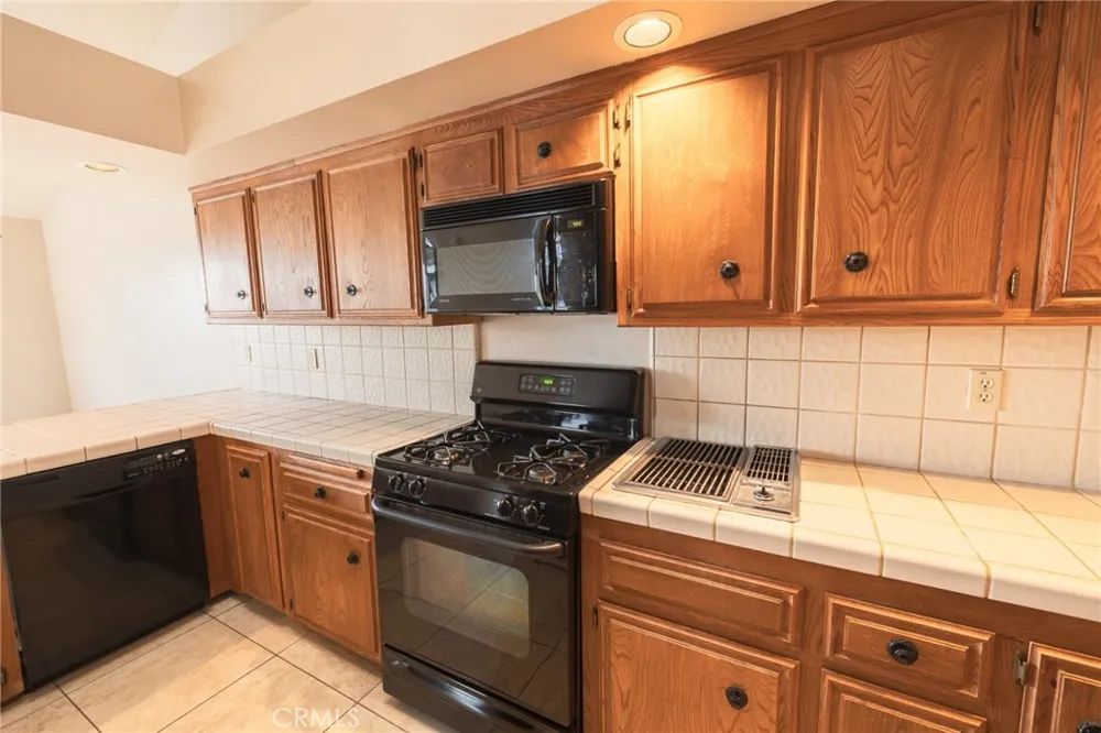 472 Bello Pismo Beach, CA 93449