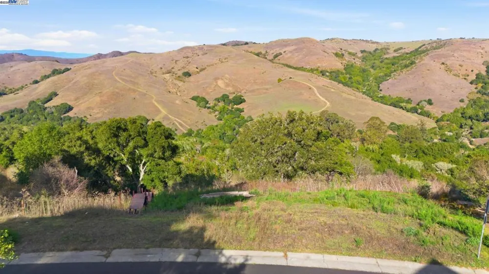 8421 Wildcat Dr El Cerrito, CA 94530