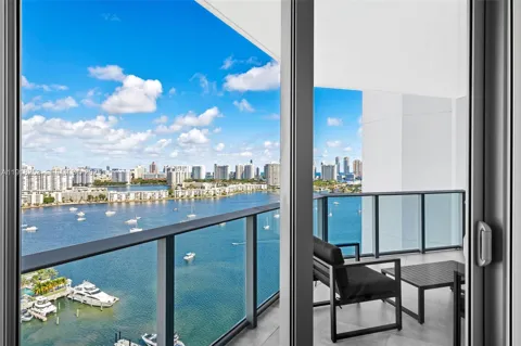17111 Biscayne Blvd #2103
