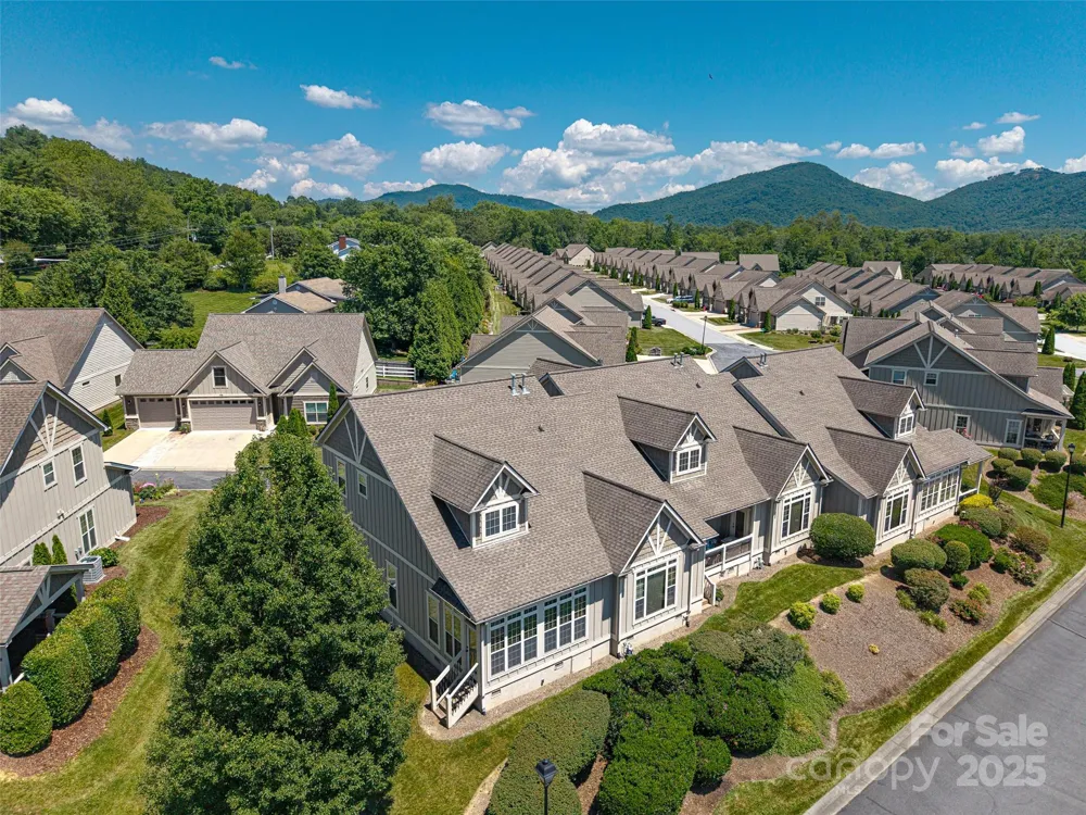 58 Burlington Lane Fletcher, NC 28732