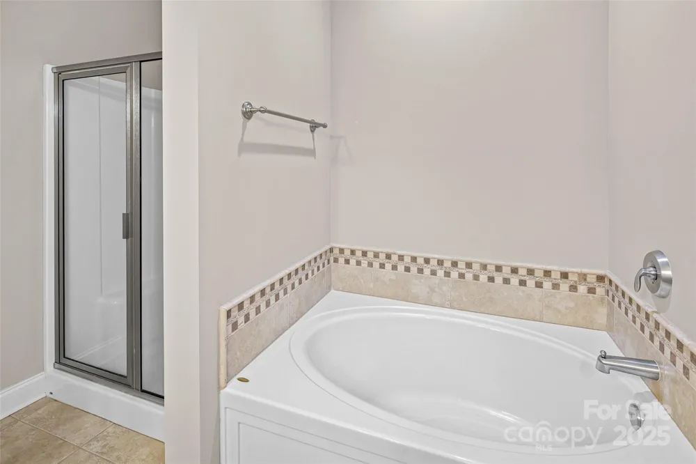 58 Burlington Lane Fletcher, NC 28732
