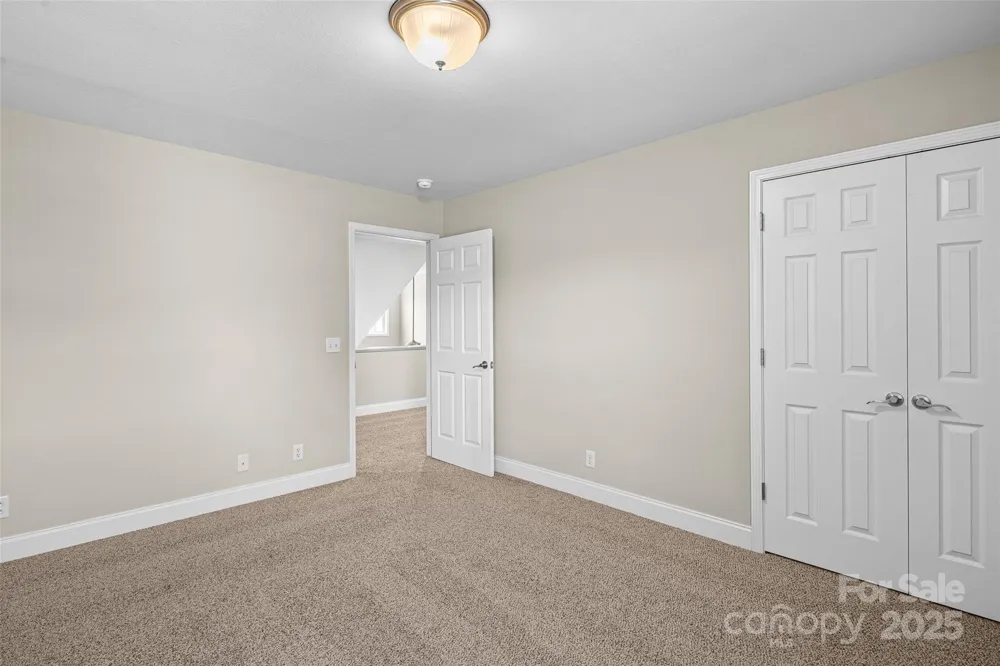 58 Burlington Lane Fletcher, NC 28732