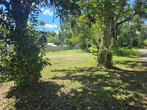 1403 GORDON ROAD