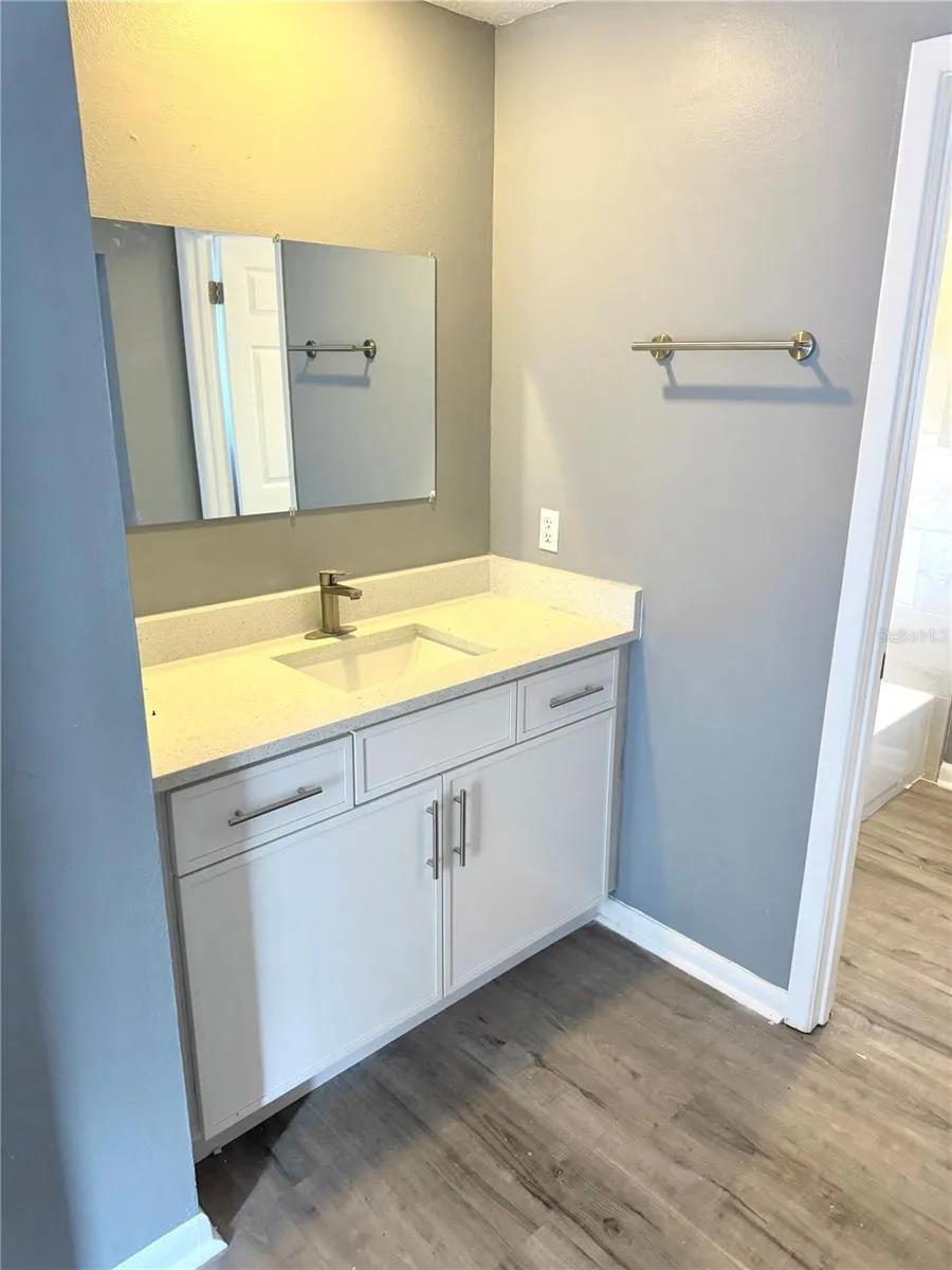 4229 S LAKE ORLANDO PARKWAY #133 Orlando, FL 32808