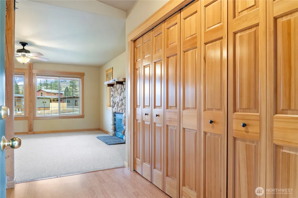 300 Cascadian Court #15 Winthrop, WA 98862