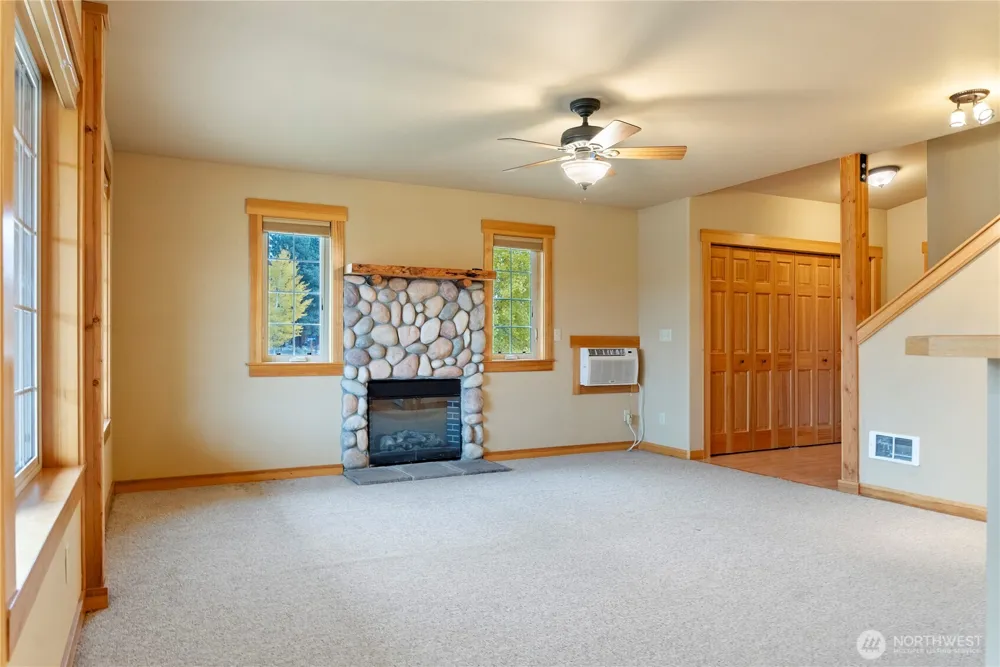 300 Cascadian Court #15 Winthrop, WA 98862