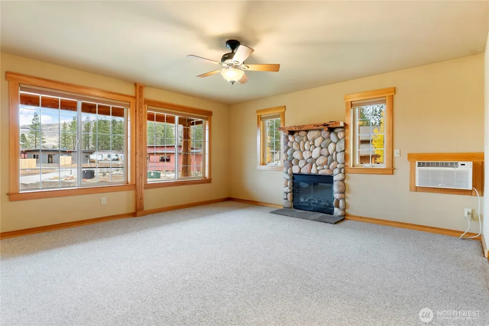 300 Cascadian Court #15 Winthrop, WA 98862