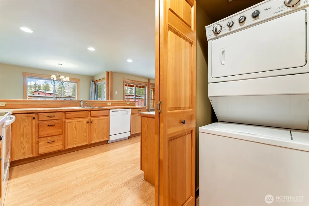 300 Cascadian Court #15 Winthrop, WA 98862