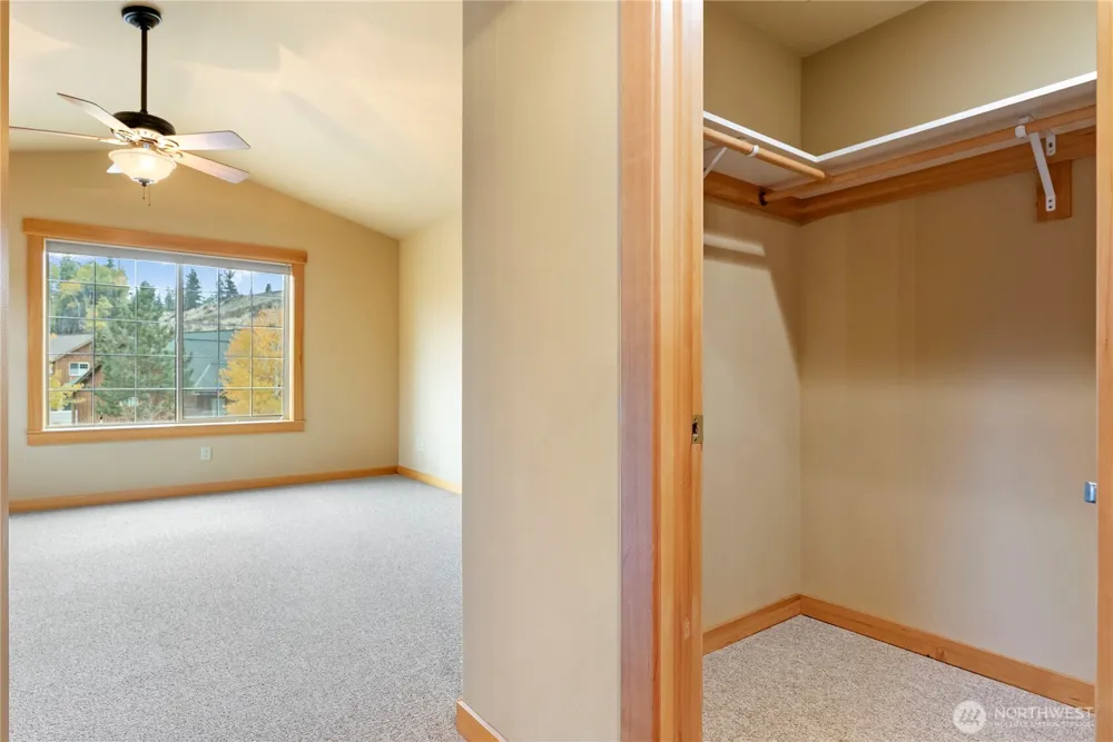 300 Cascadian Court #15 Winthrop, WA 98862