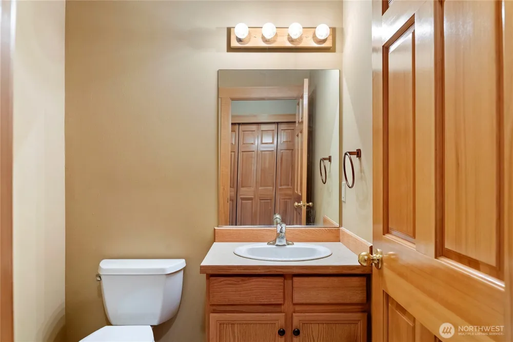300 Cascadian Court #15 Winthrop, WA 98862